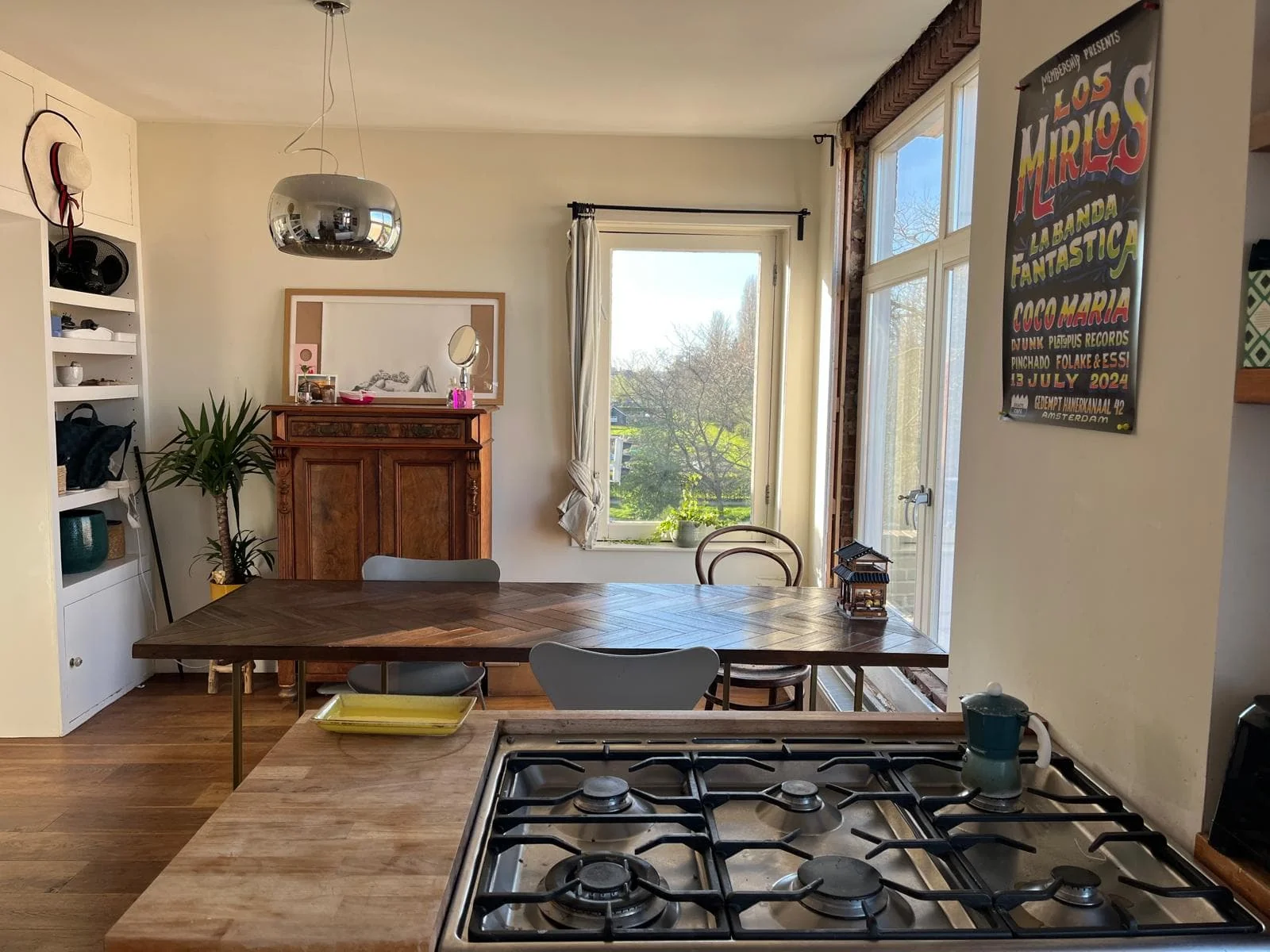 Foto van de Appartement gelegen aan de Kamperfoeliestraat in Den Haag