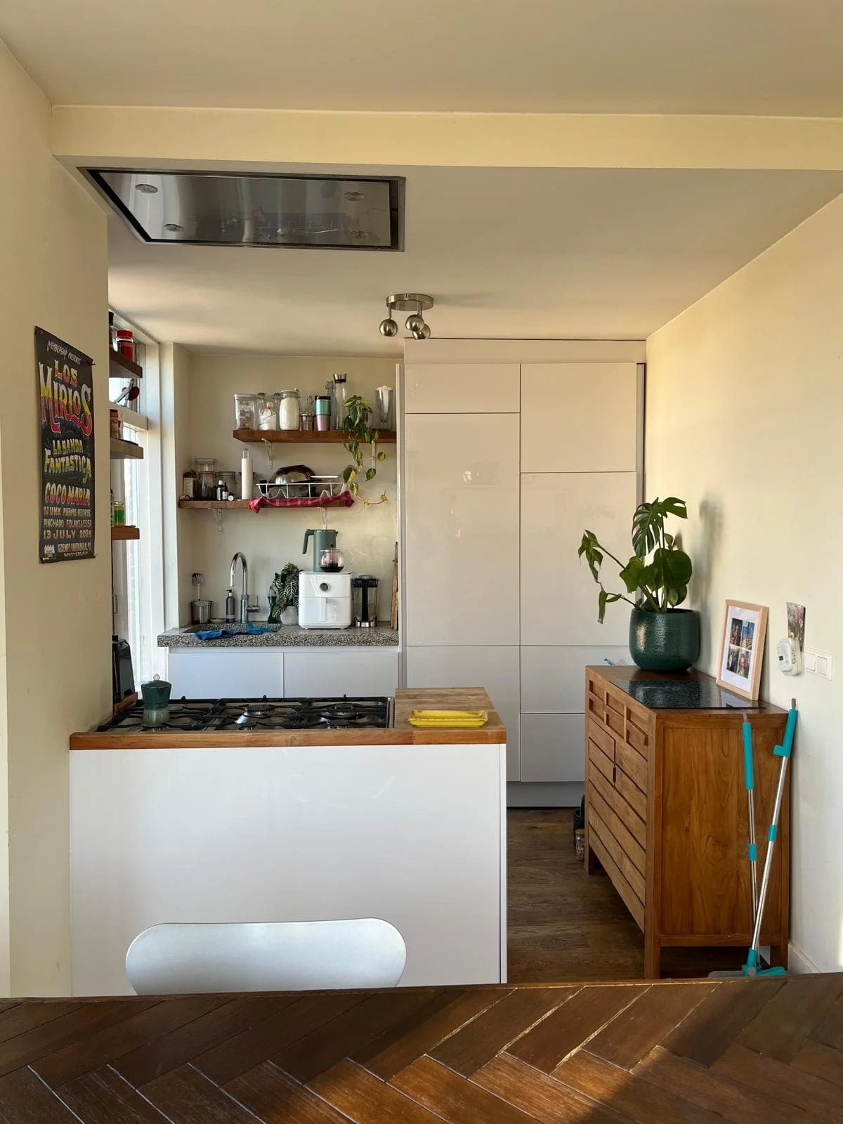 Foto van de Appartement gelegen aan de Kamperfoeliestraat in Den Haag