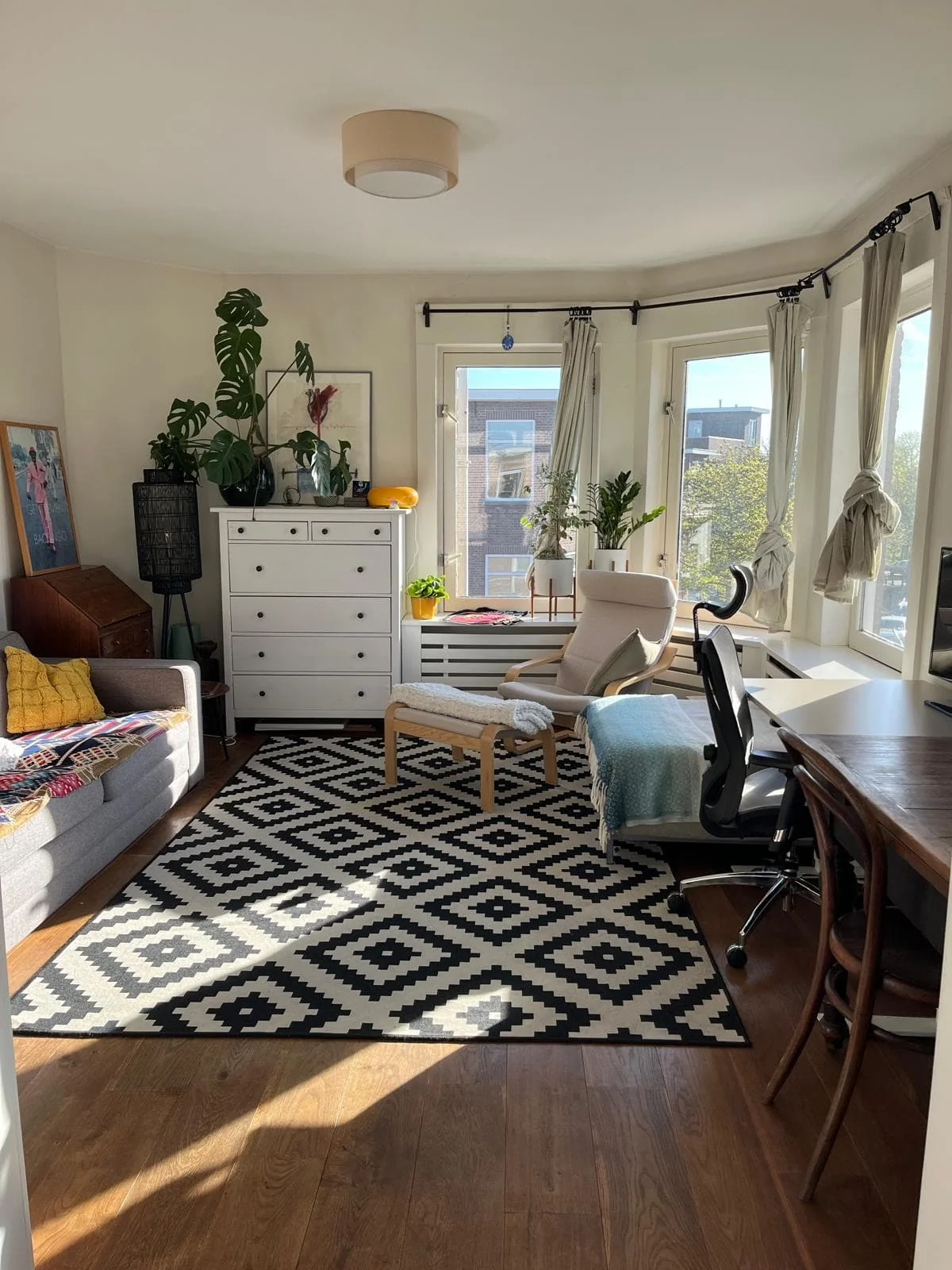 Foto van de Appartement gelegen aan de Kamperfoeliestraat in Den Haag