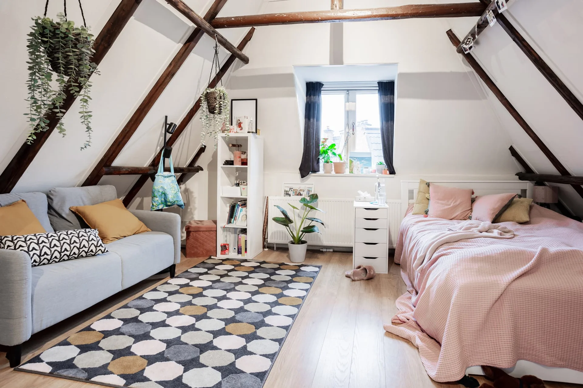 Foto van de Kamer gelegen aan de Bloemstraat in Groningen