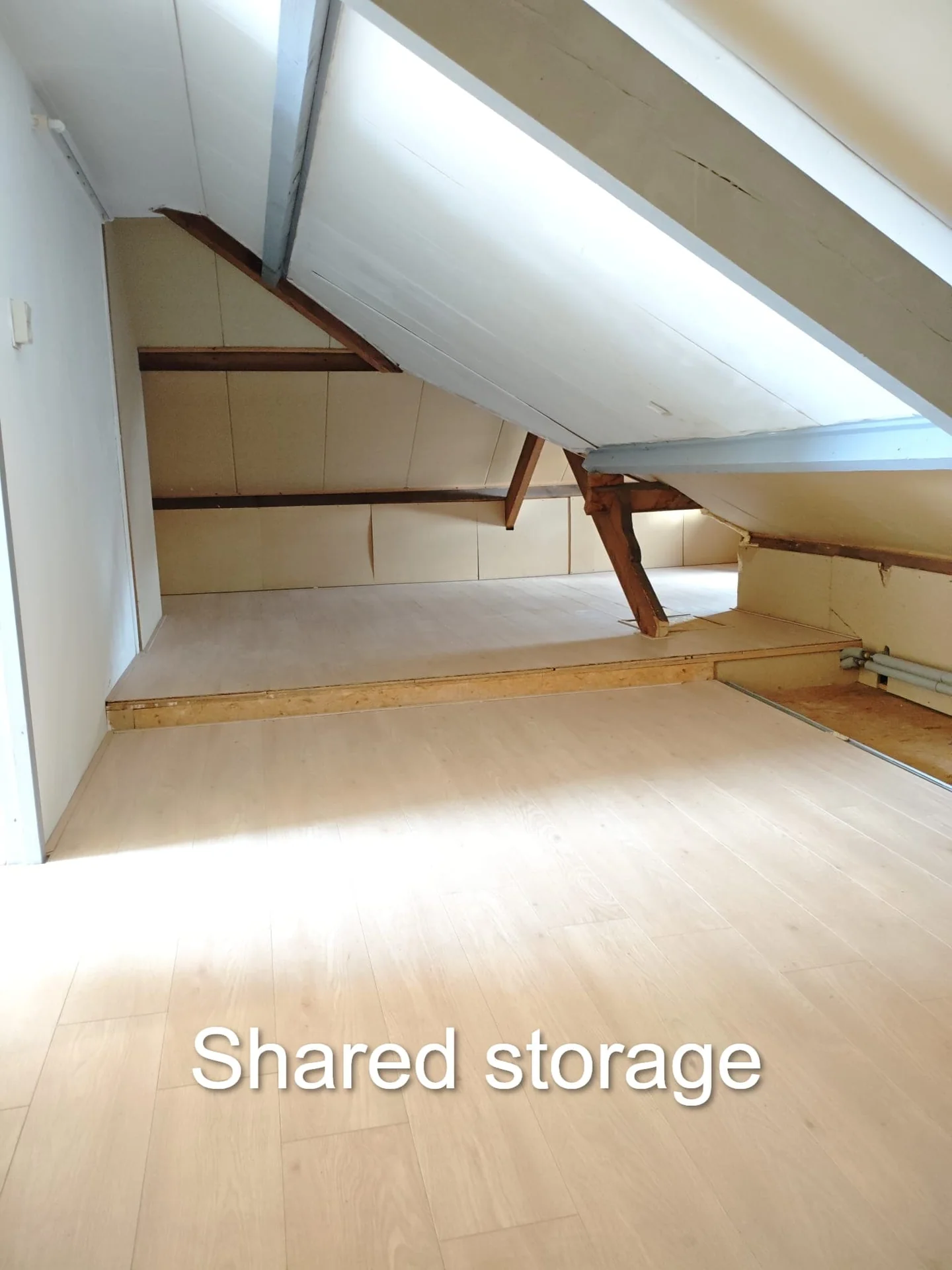 Foto van de Kamer gelegen aan de Hoofdstraat in Driebergen-Rijsenburg