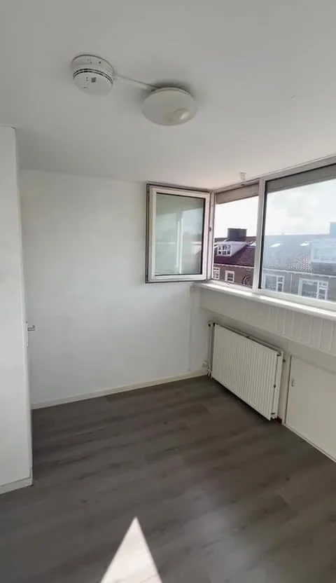 Foto van de Kamer gelegen aan de Maarsbergenstraat in Den Haag