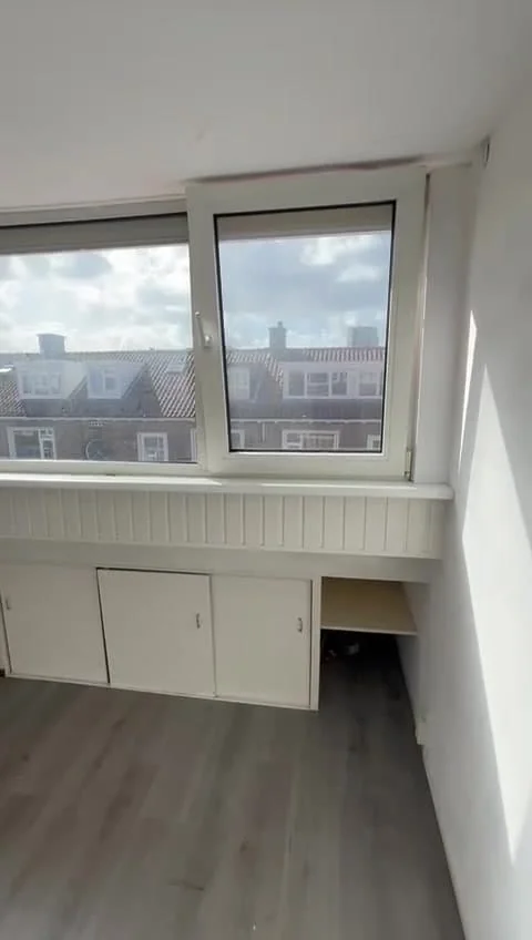Foto van de Kamer gelegen aan de Maarsbergenstraat in Den Haag