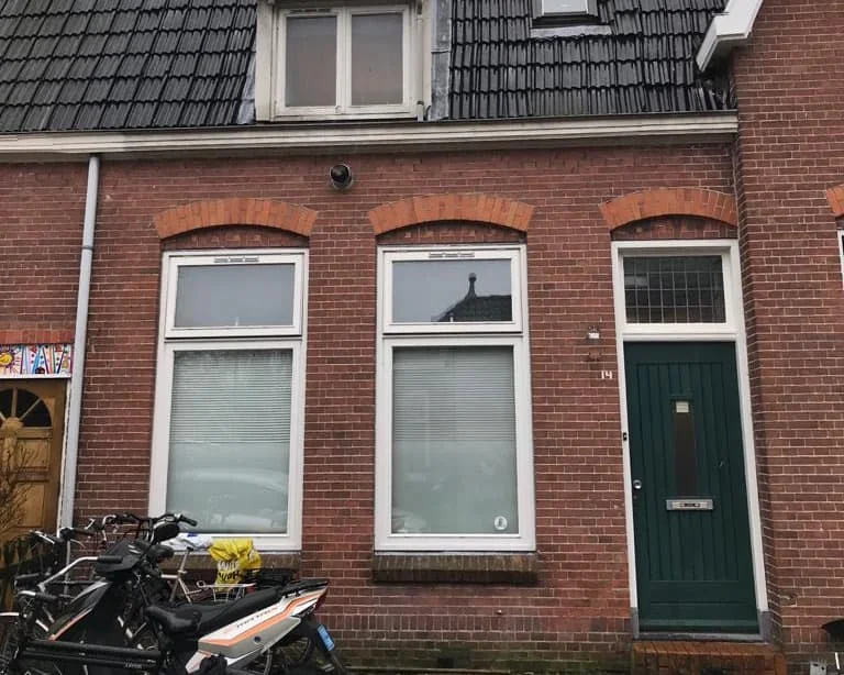 Foto van de Kamer gelegen aan de 1e Saskiadwarsstraat in Leeuwarden