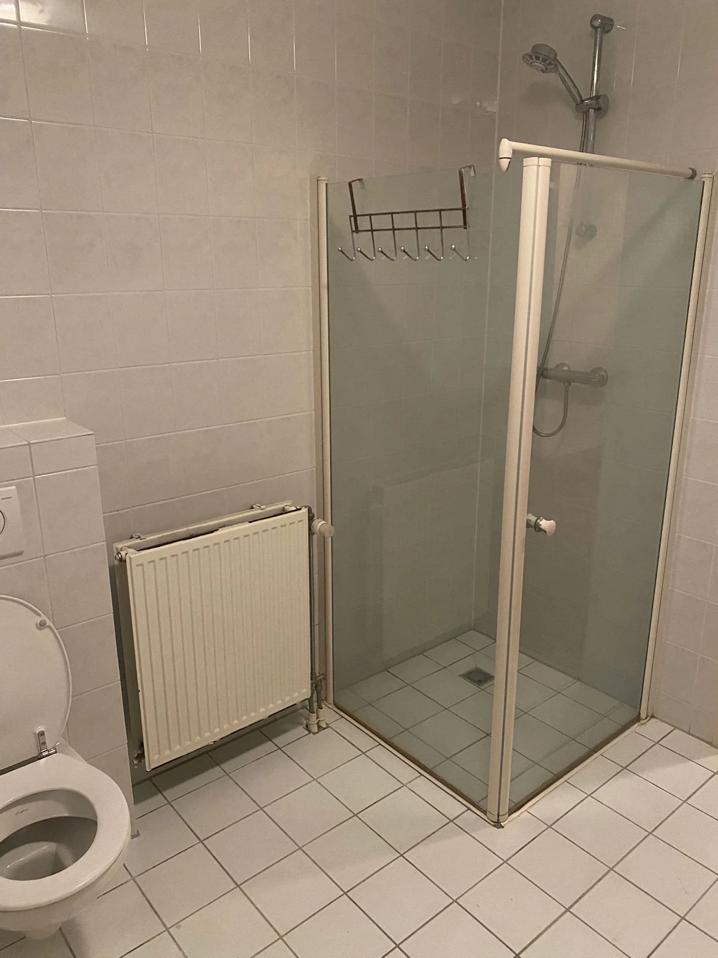 Foto van de Kamer gelegen aan de Dr H. Colijnlaan in Rijswijk