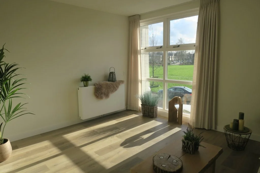 geblurde versie van de foto als achtergrond