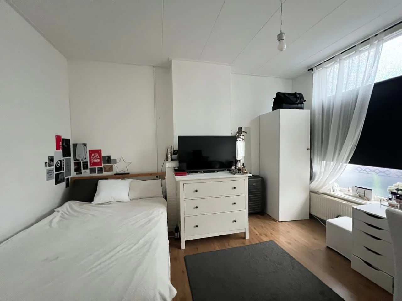 Foto van de Kamer gelegen aan de Pieter de Swartstraat in Leeuwarden