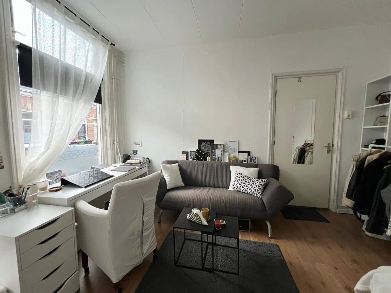 Foto van de Kamer gelegen aan de Pieter de Swartstraat in Leeuwarden