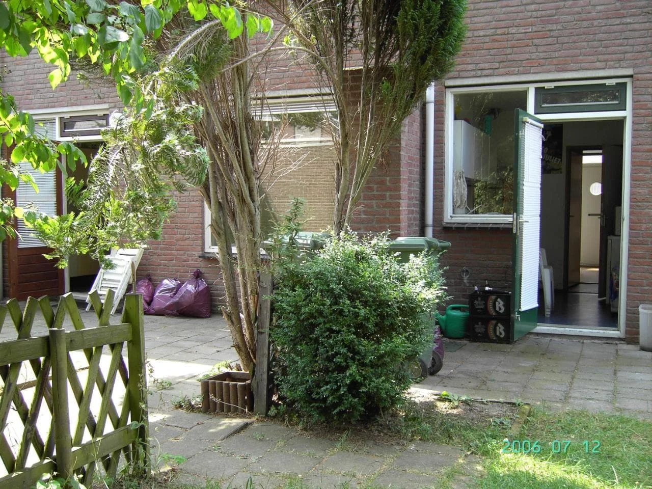 geblurde versie van de foto als achtergrond