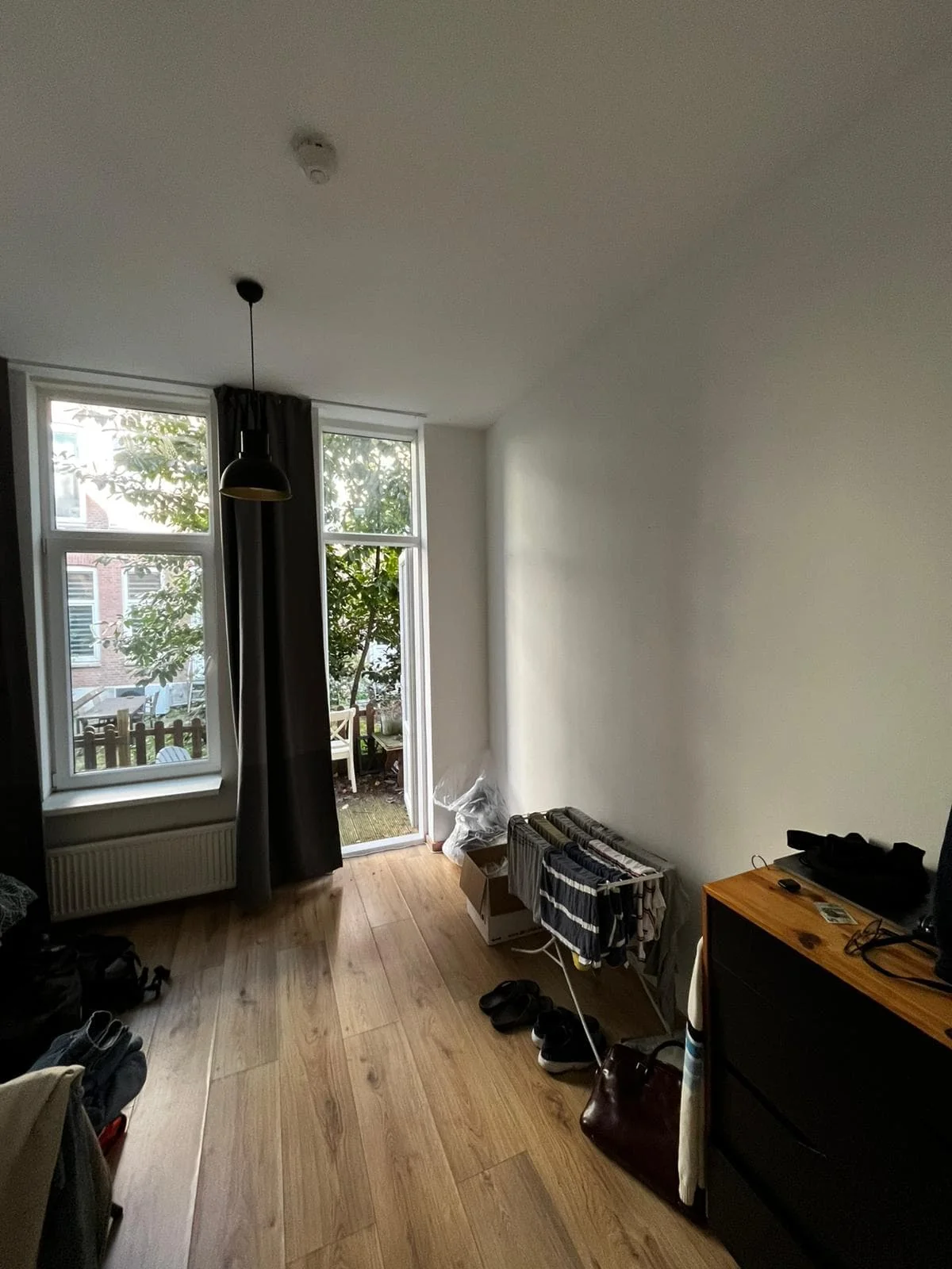 geblurde versie van de foto als achtergrond