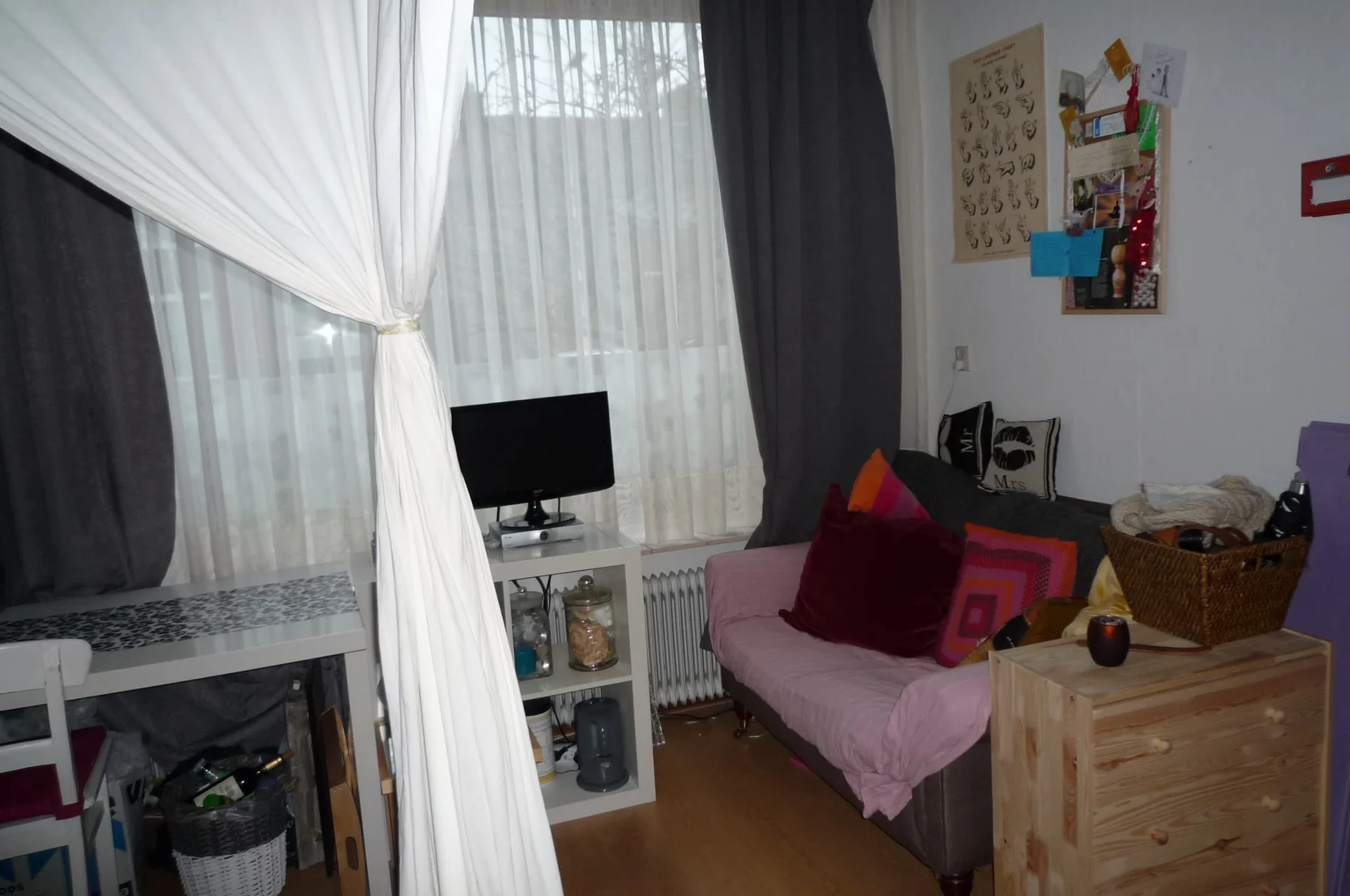 Foto van de Kamer gelegen aan de Roerdompstraat in Amersfoort