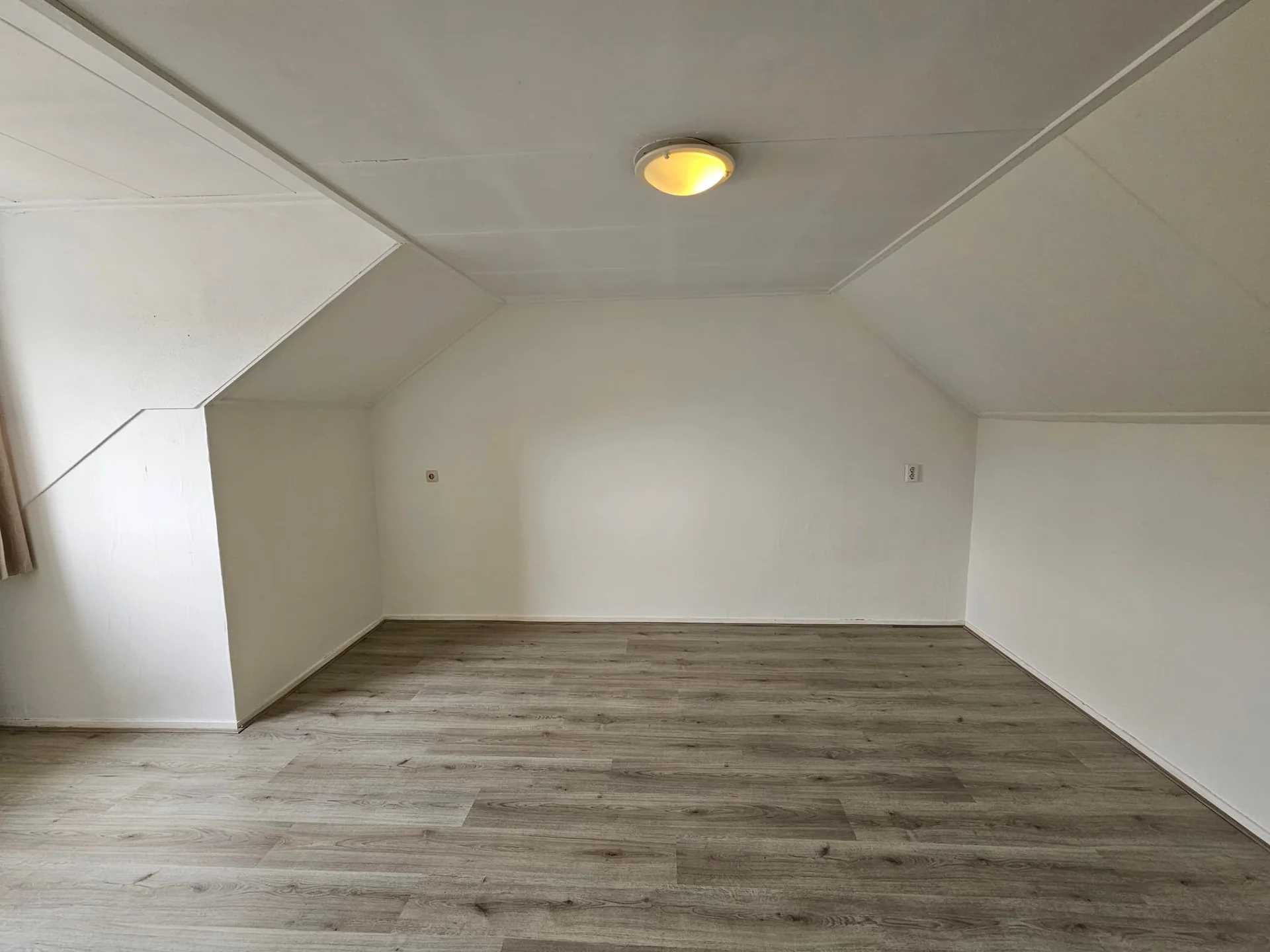 Foto van de Kamer gelegen aan de Marsstraat in Groningen