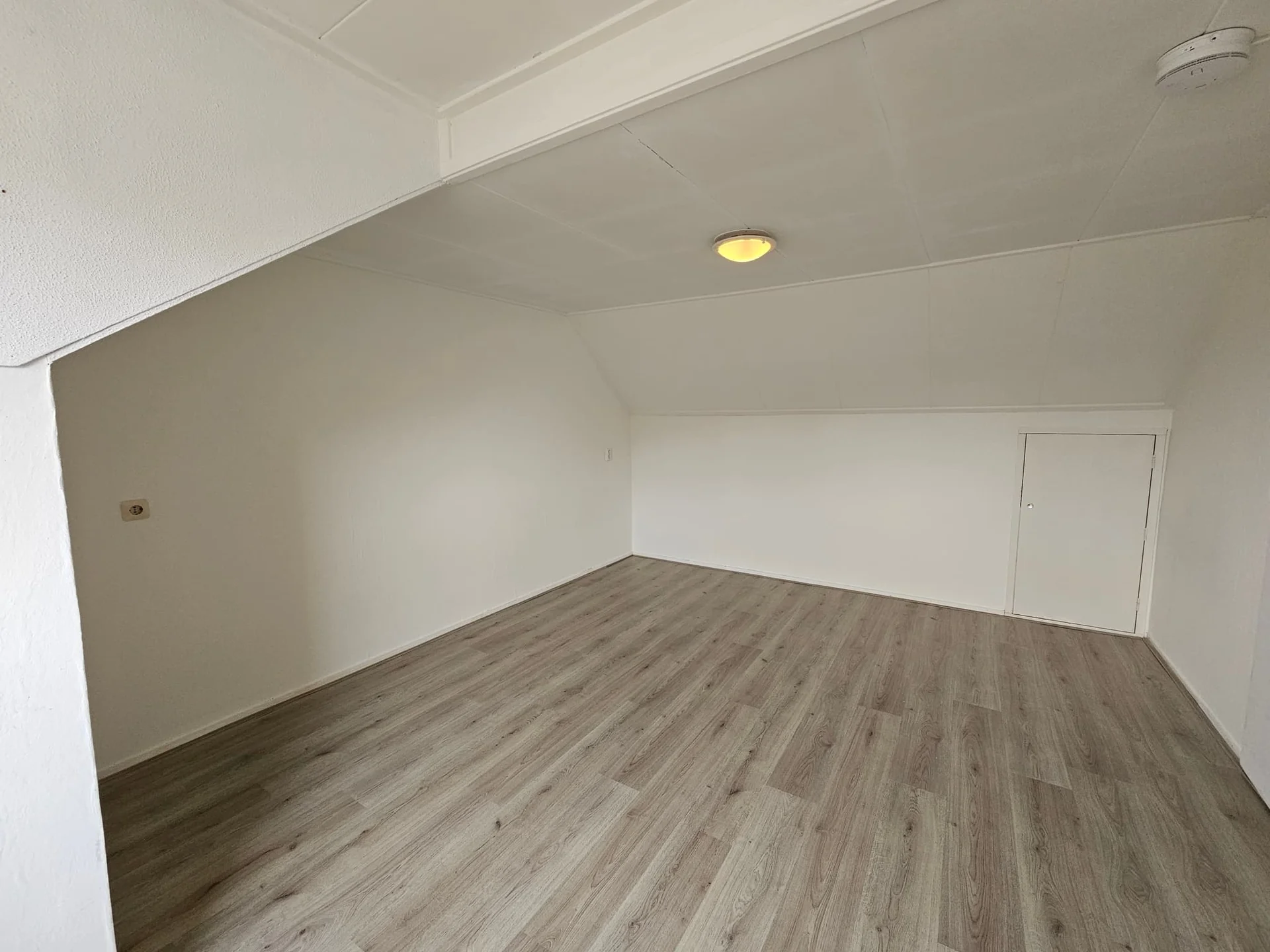 Foto van de Kamer gelegen aan de Marsstraat in Groningen