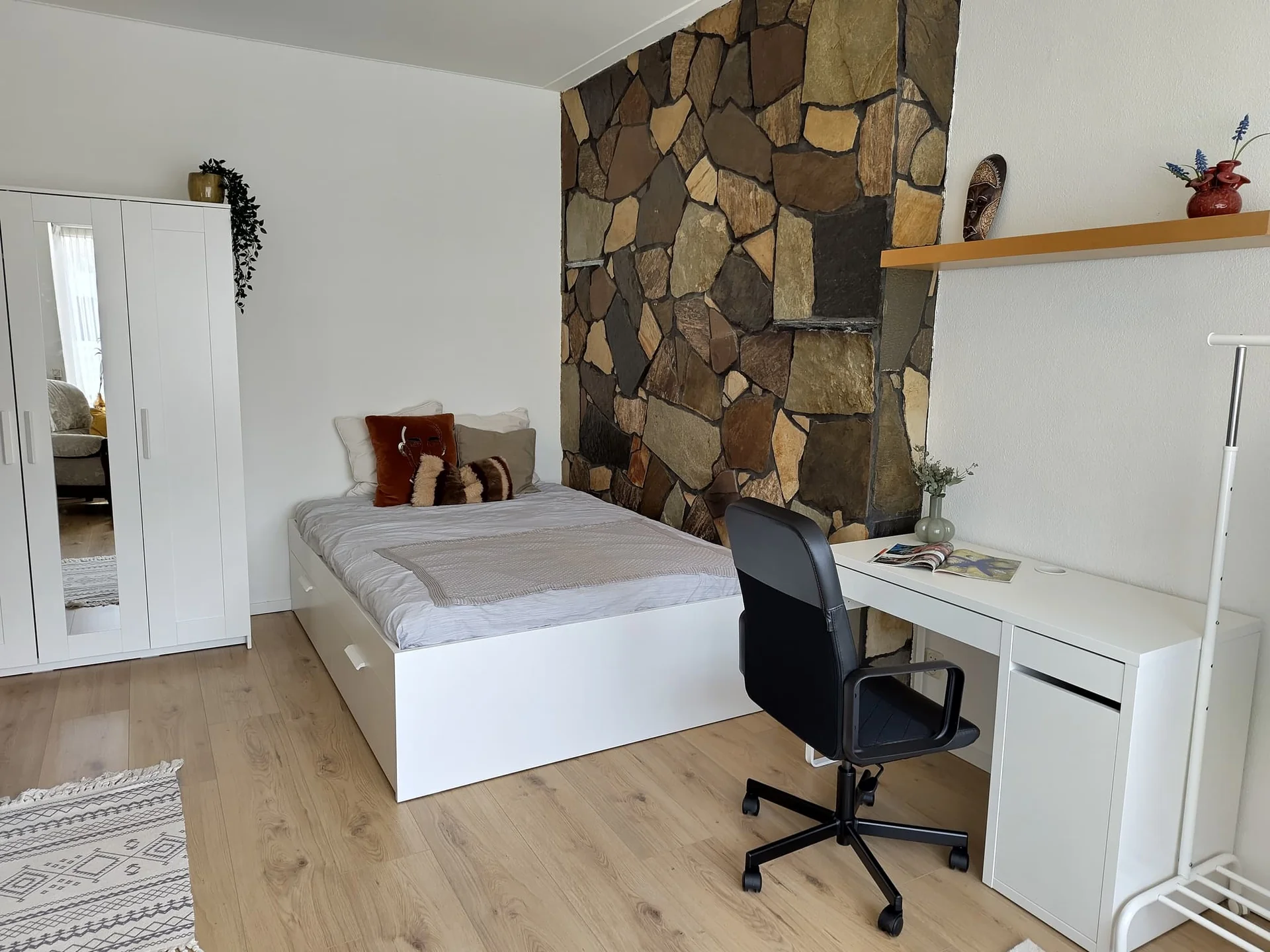 geblurde versie van de foto als achtergrond