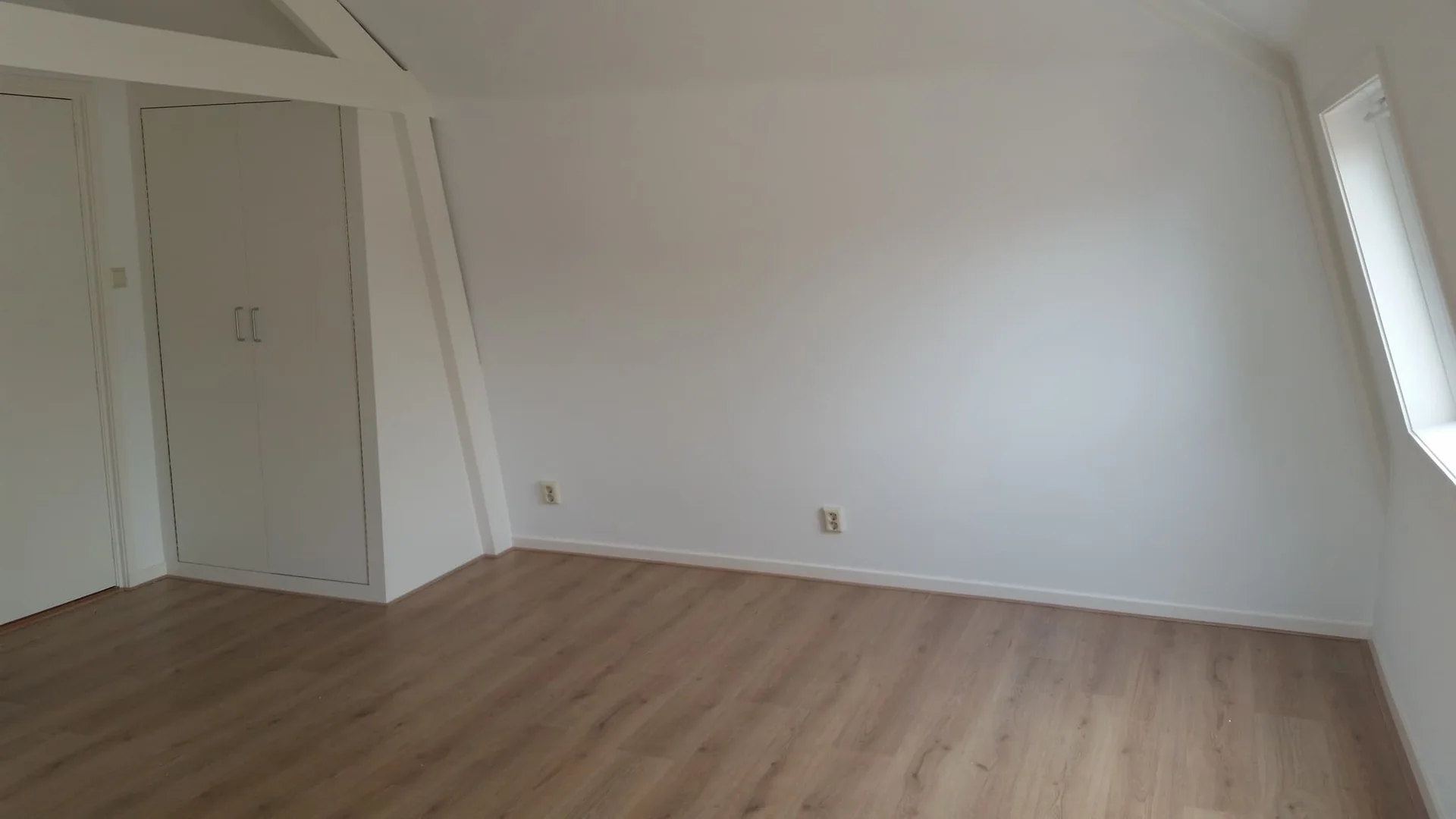 Foto van de Kamer gelegen aan de Barrevoetestraat in Haarlem