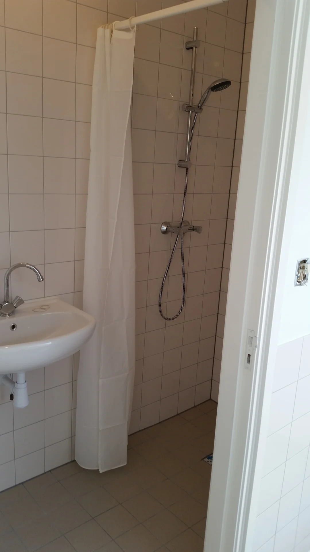 Foto van de Kamer gelegen aan de Barrevoetestraat in Haarlem