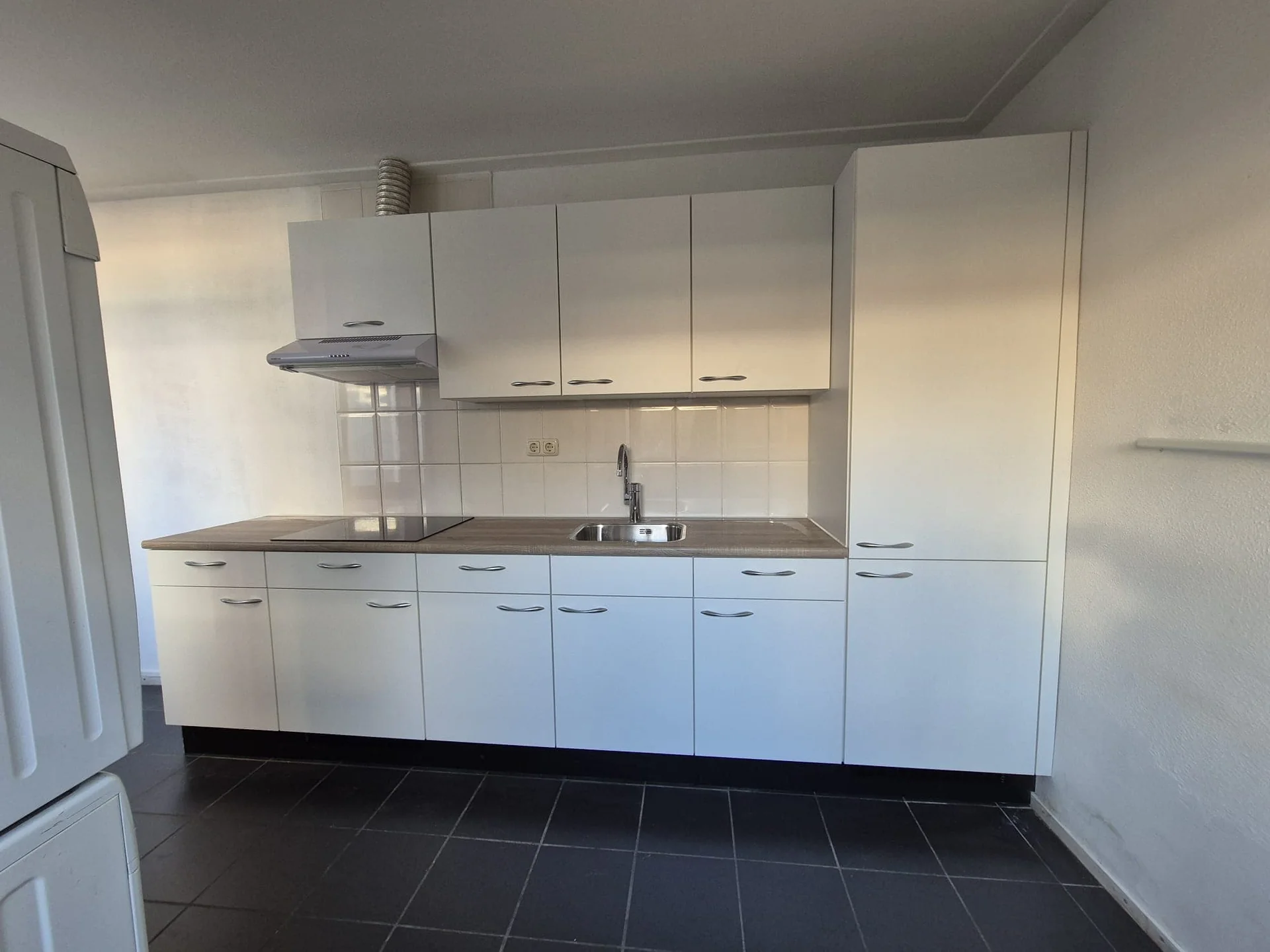 Foto van de Kamer gelegen aan de Willem Lorestraat in Leeuwarden