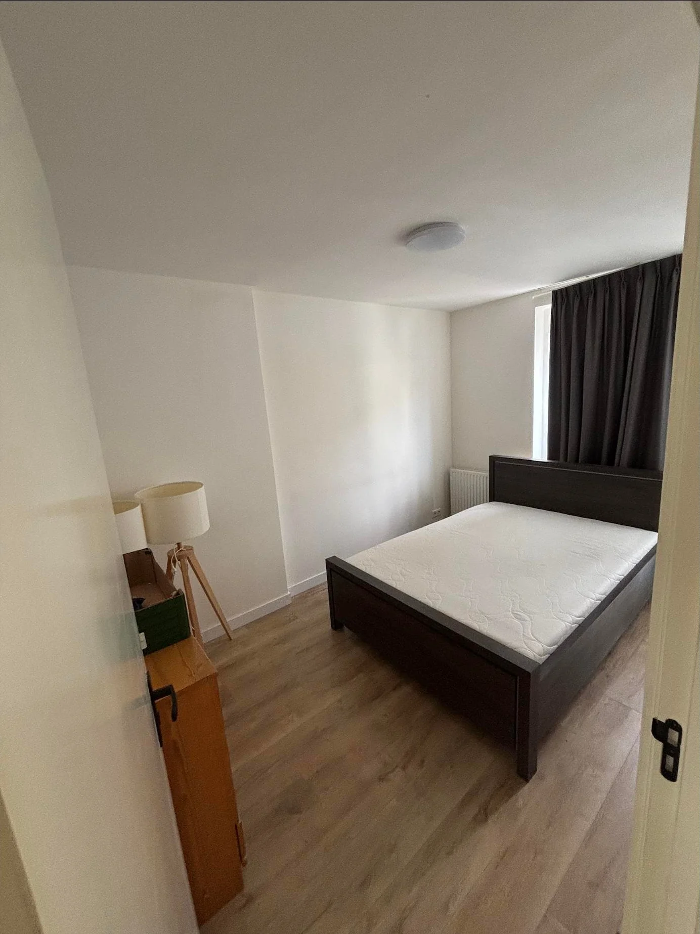 Foto van de Kamer gelegen aan de J.M. den Uylstraat in Amsterdam