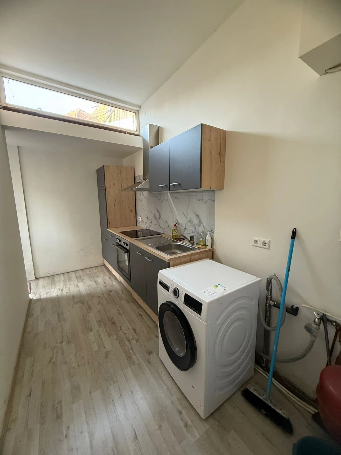 Foto van de Kamer gelegen aan de Rozenburgstraat in Den Haag