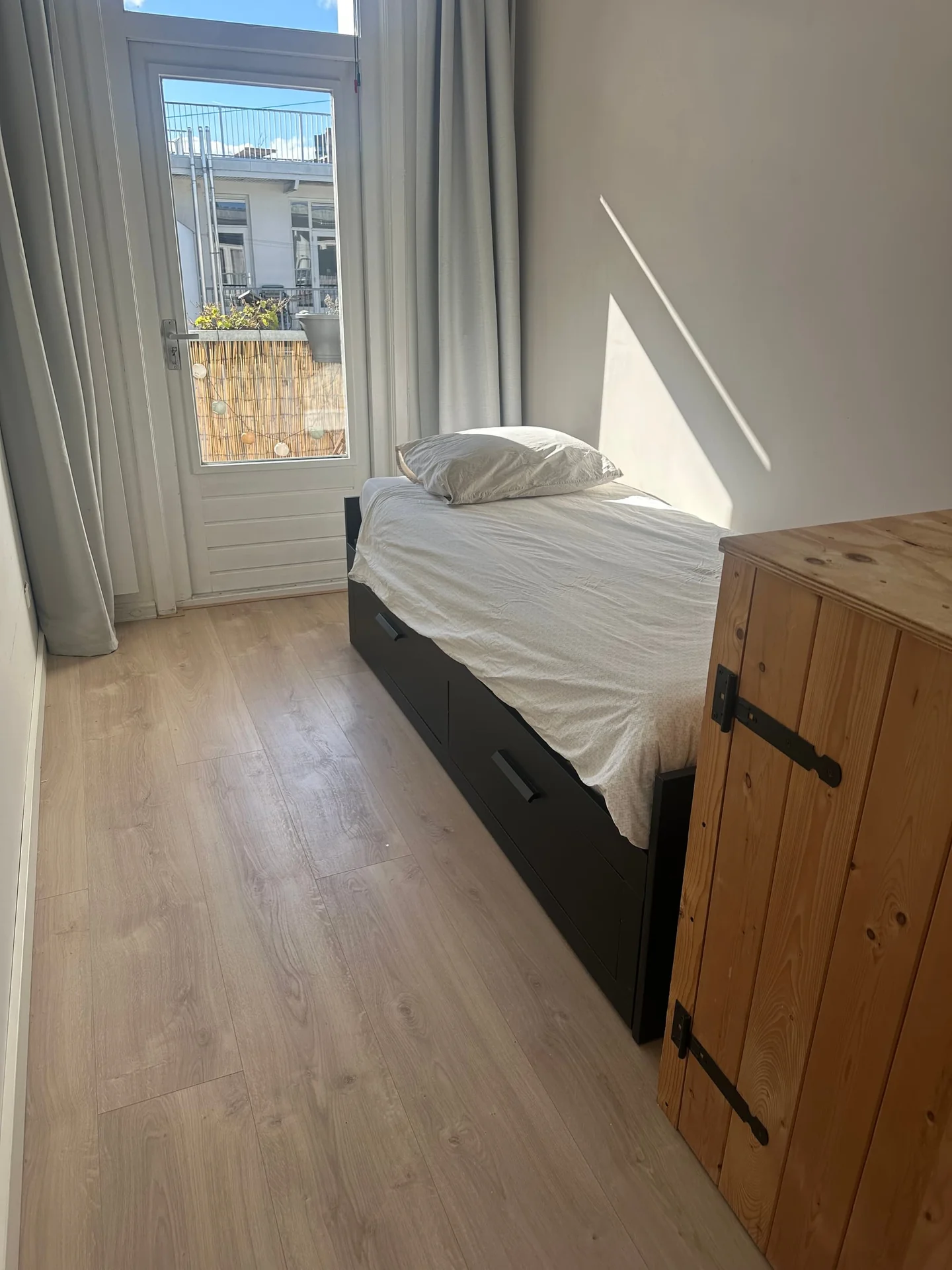Foto van de Appartement gelegen aan de Hoofdweg in Amsterdam