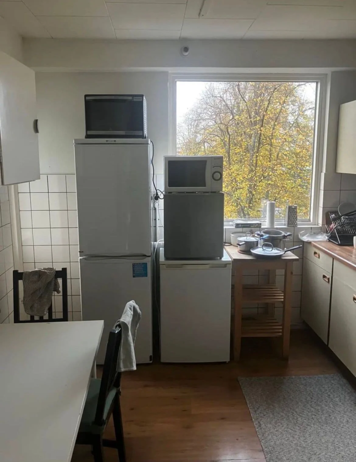 Foto van de Kamer gelegen aan de Edmond Hellenraadstraat in Rotterdam