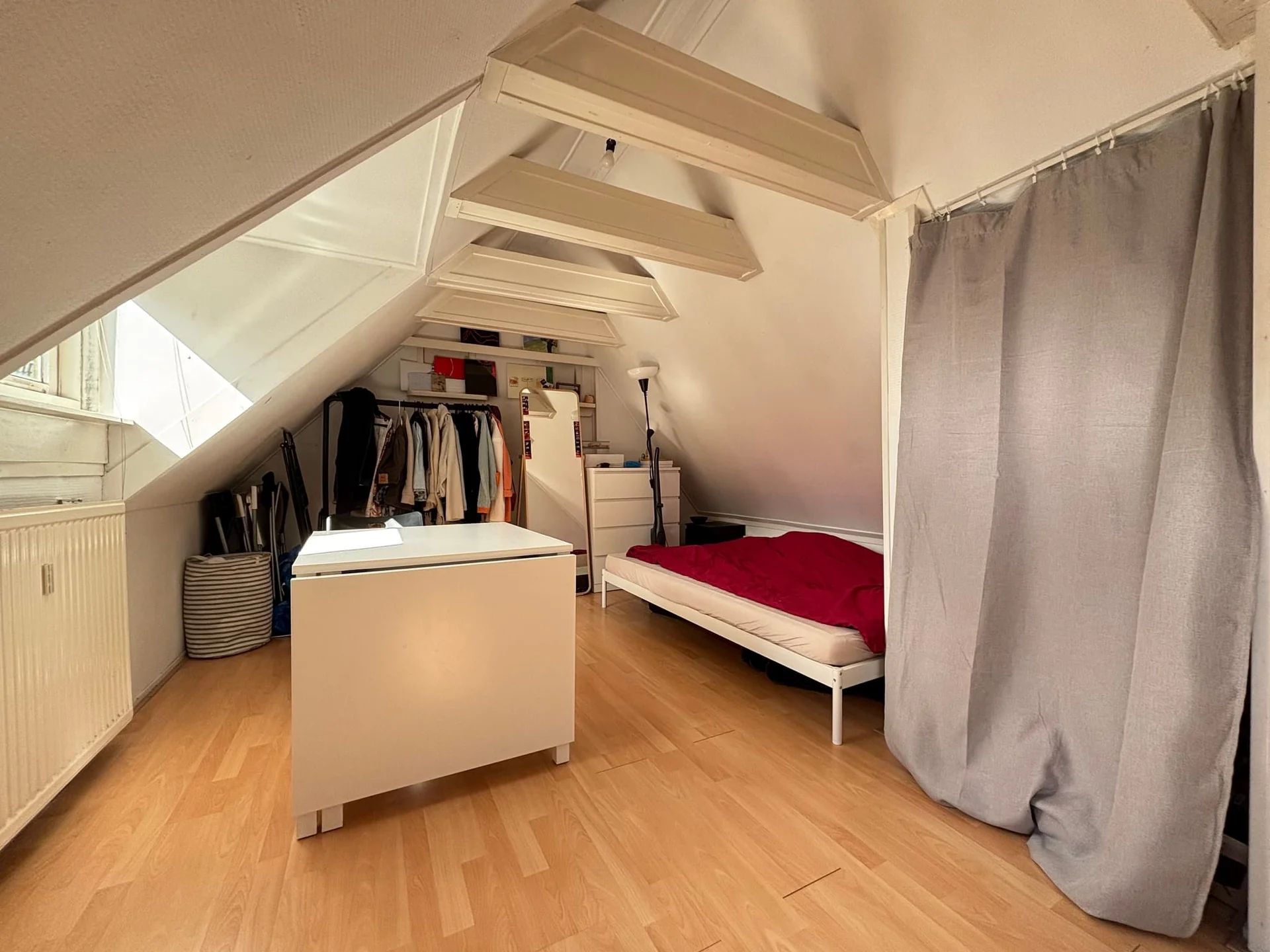 Foto van de Kamer gelegen aan de Damsterdiep in Groningen