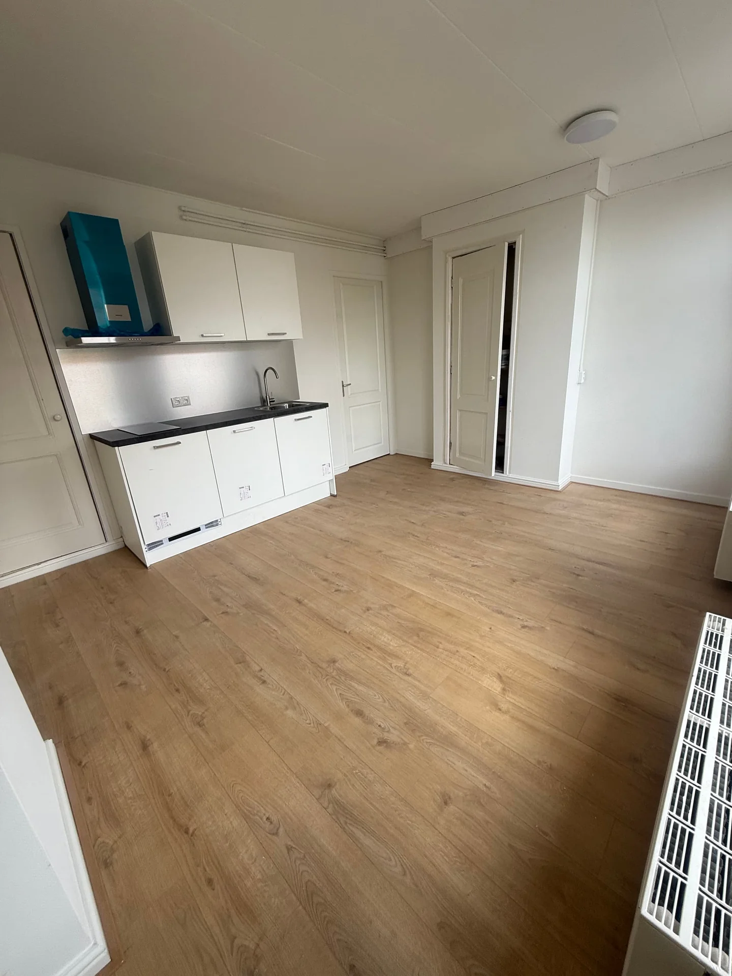 Foto van de Kamer gelegen aan de Willem Lodewijkstraat in Leeuwarden