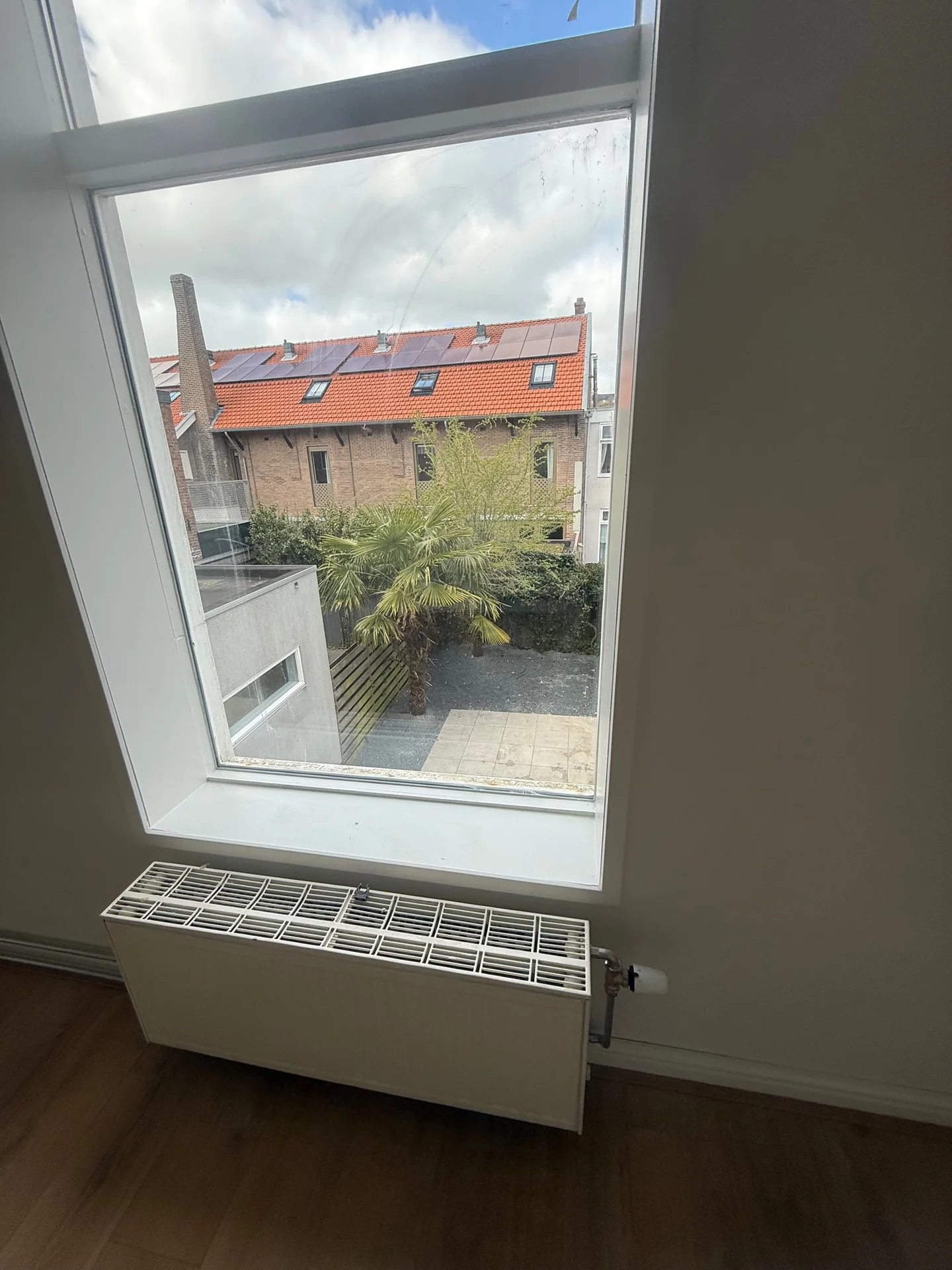 Foto van de Kamer gelegen aan de Willem Lodewijkstraat in Leeuwarden