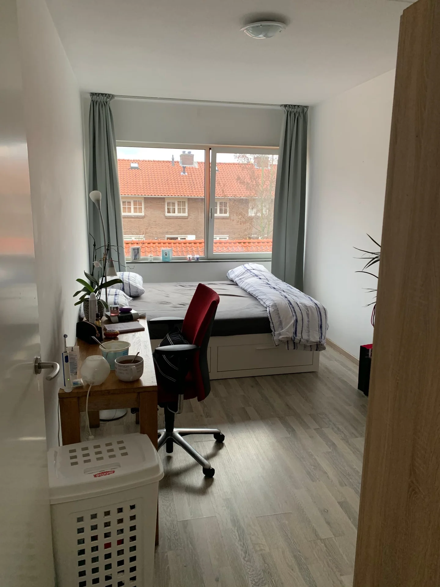Foto van de Kamer gelegen aan de Adelaarstraat in Hilversum