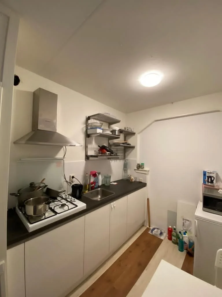 geblurde versie van de foto als achtergrond