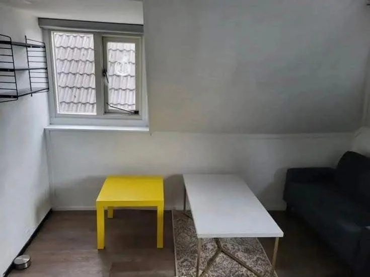 Foto van de Kamer gelegen aan de Verlengde Hereweg in Groningen