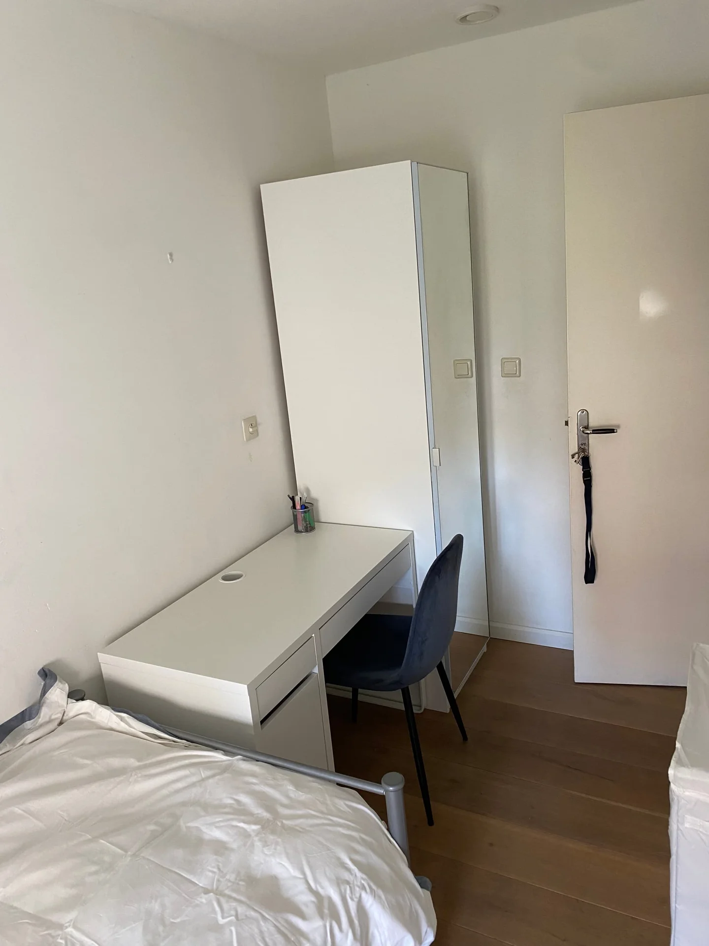 Foto van de Kamer gelegen aan de Frederikstraat in Rotterdam