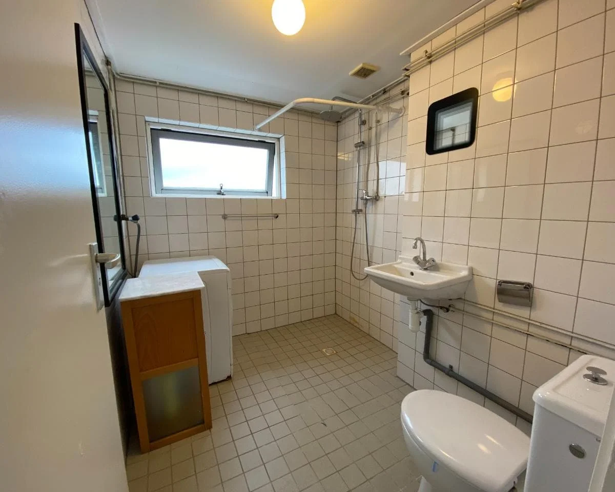 Foto van de Studio gelegen aan de Mathenesserweg in Rotterdam