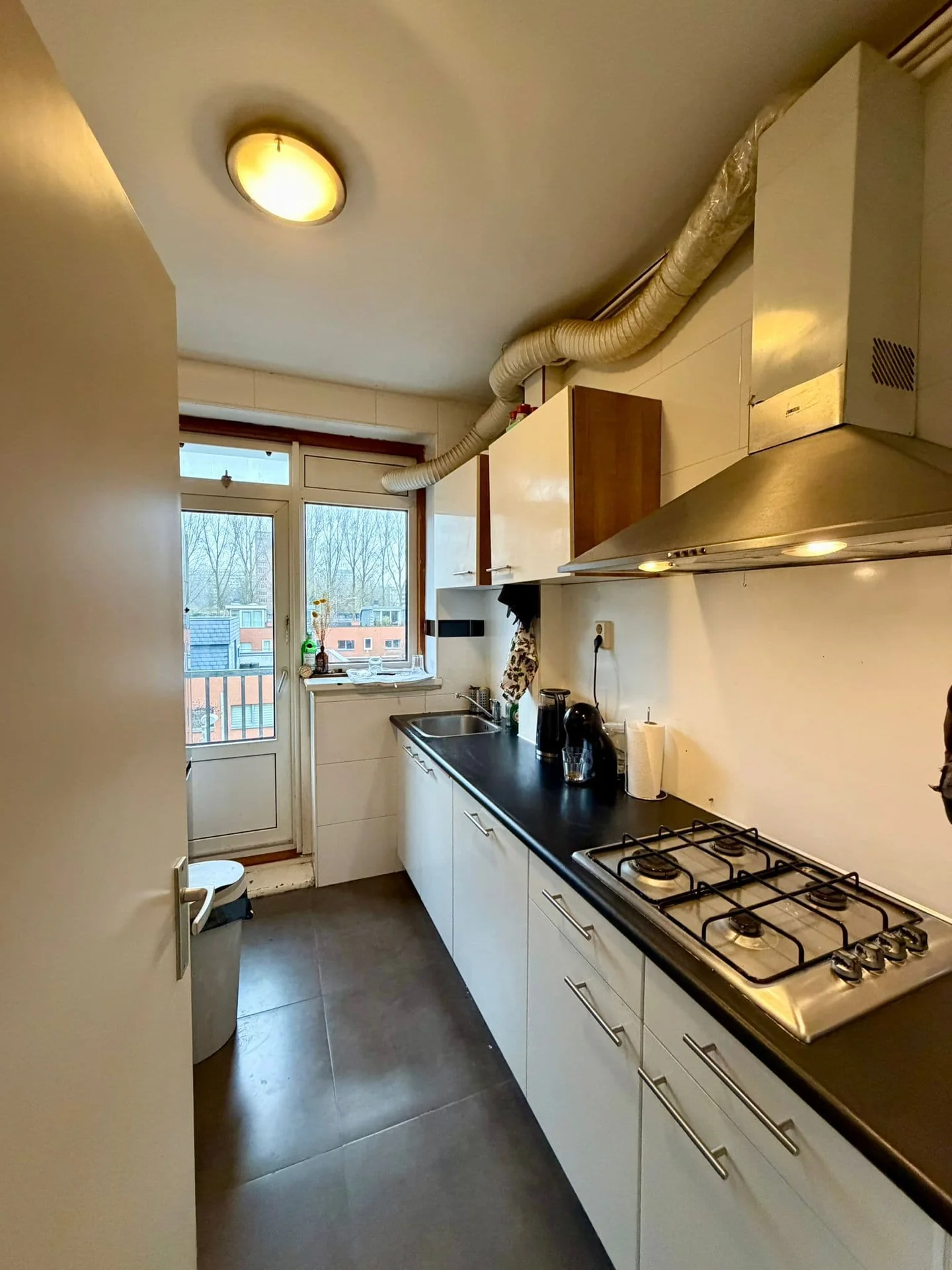 Foto van de Kamer gelegen aan de Jacques Veltmanstraat in Amsterdam