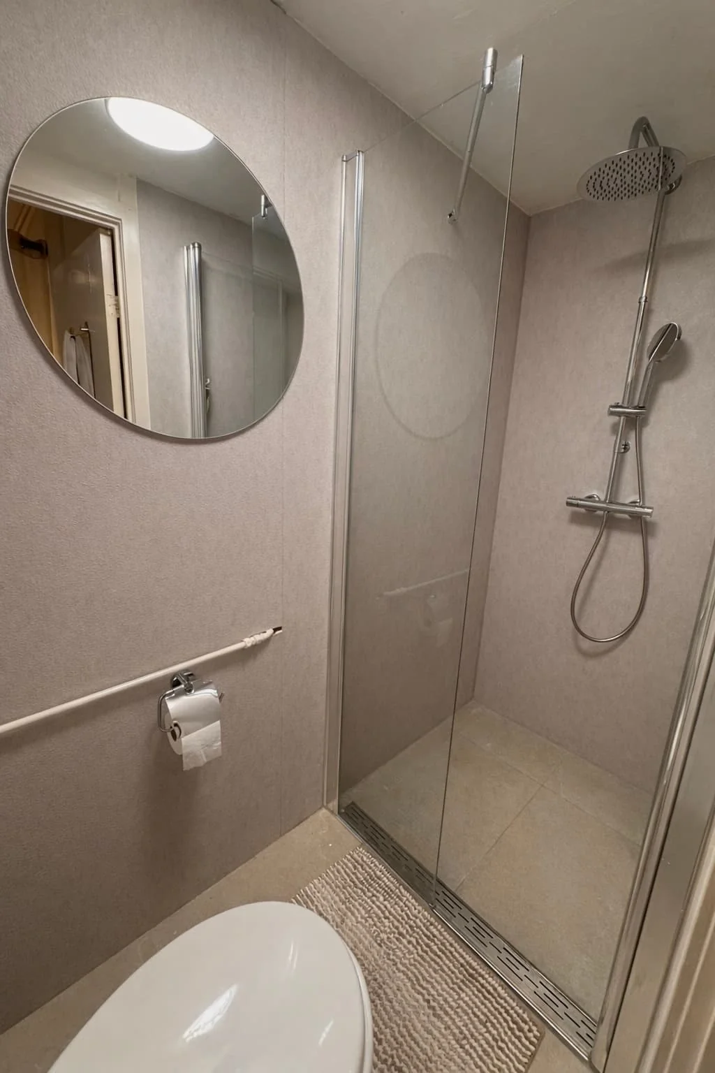 Foto van de Studio gelegen aan de Jan Bernardusstraat in Amsterdam