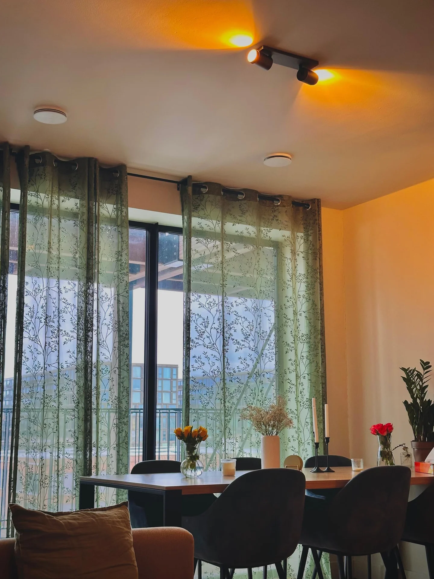 Foto van de Kamer gelegen aan de Rijnlandlaan in Amsterdam