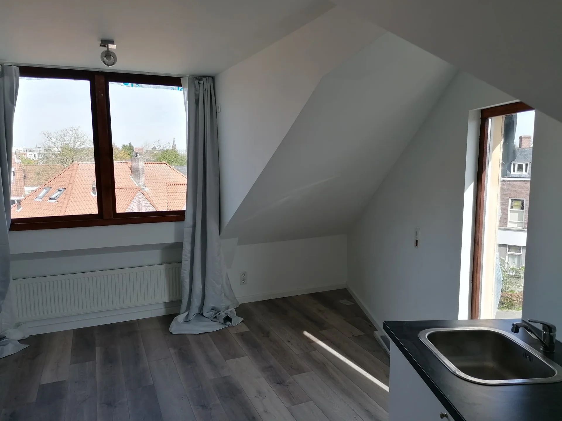 Foto van de Kamer gelegen aan de Lovensestraat in Tilburg