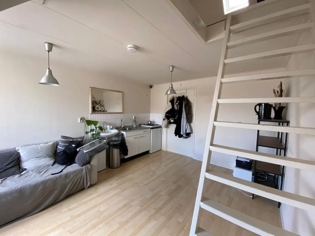 Foto van de Kamer gelegen aan de Verlengde Hereweg in Groningen