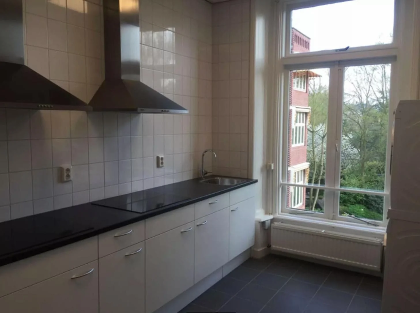 Foto van de Kamer gelegen aan de Westzeedijk in Rotterdam