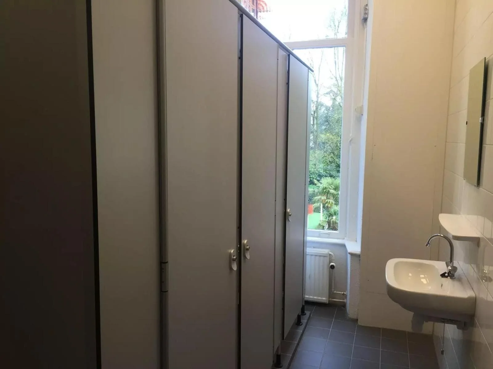 Foto van de Kamer gelegen aan de Westzeedijk in Rotterdam