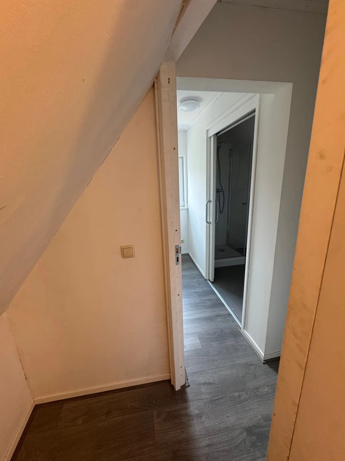 Foto van de Kamer gelegen aan de Damsterdiep in Groningen