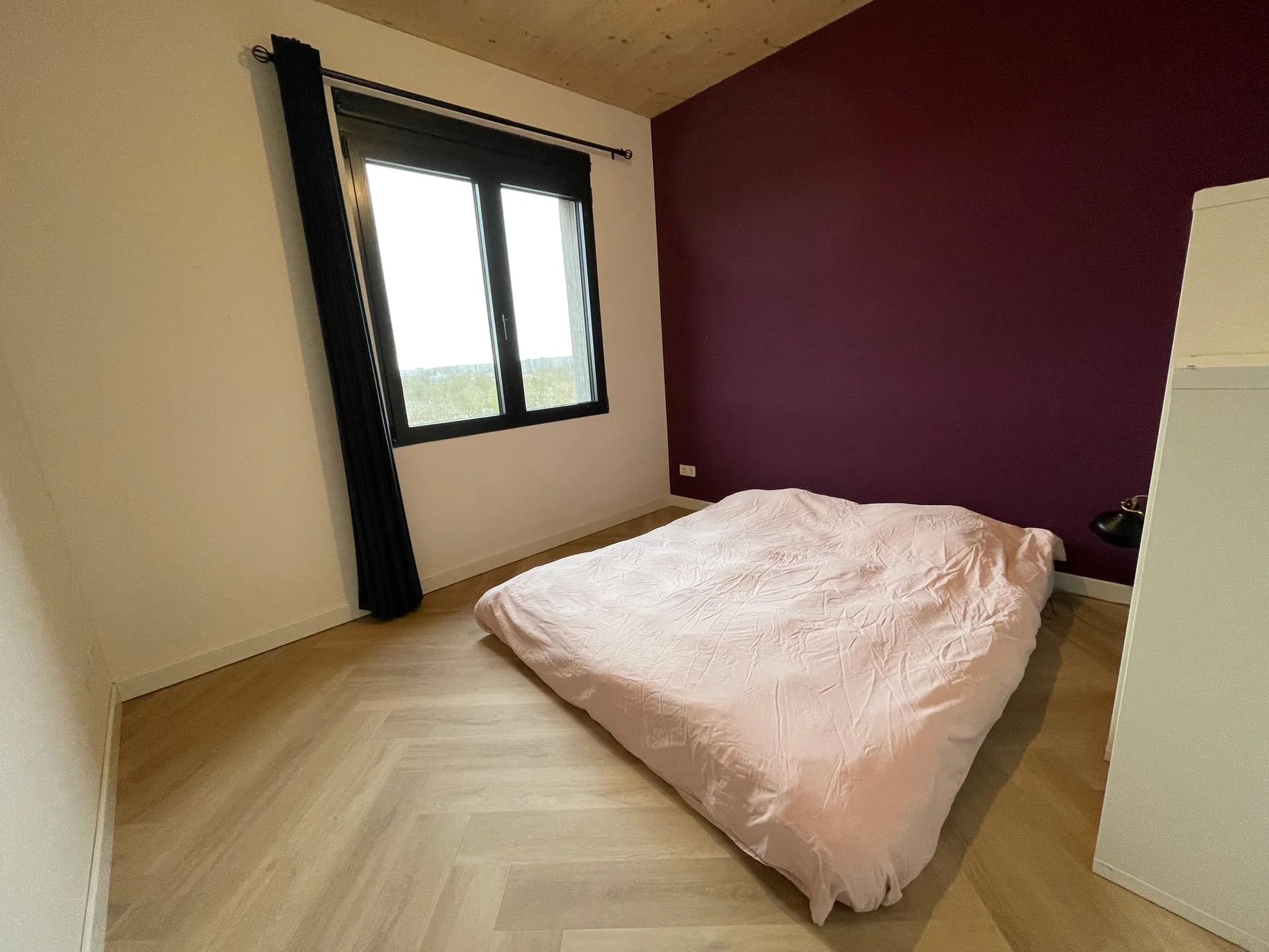 Foto van de Kamer gelegen aan de Gooise Kant in Amsterdam