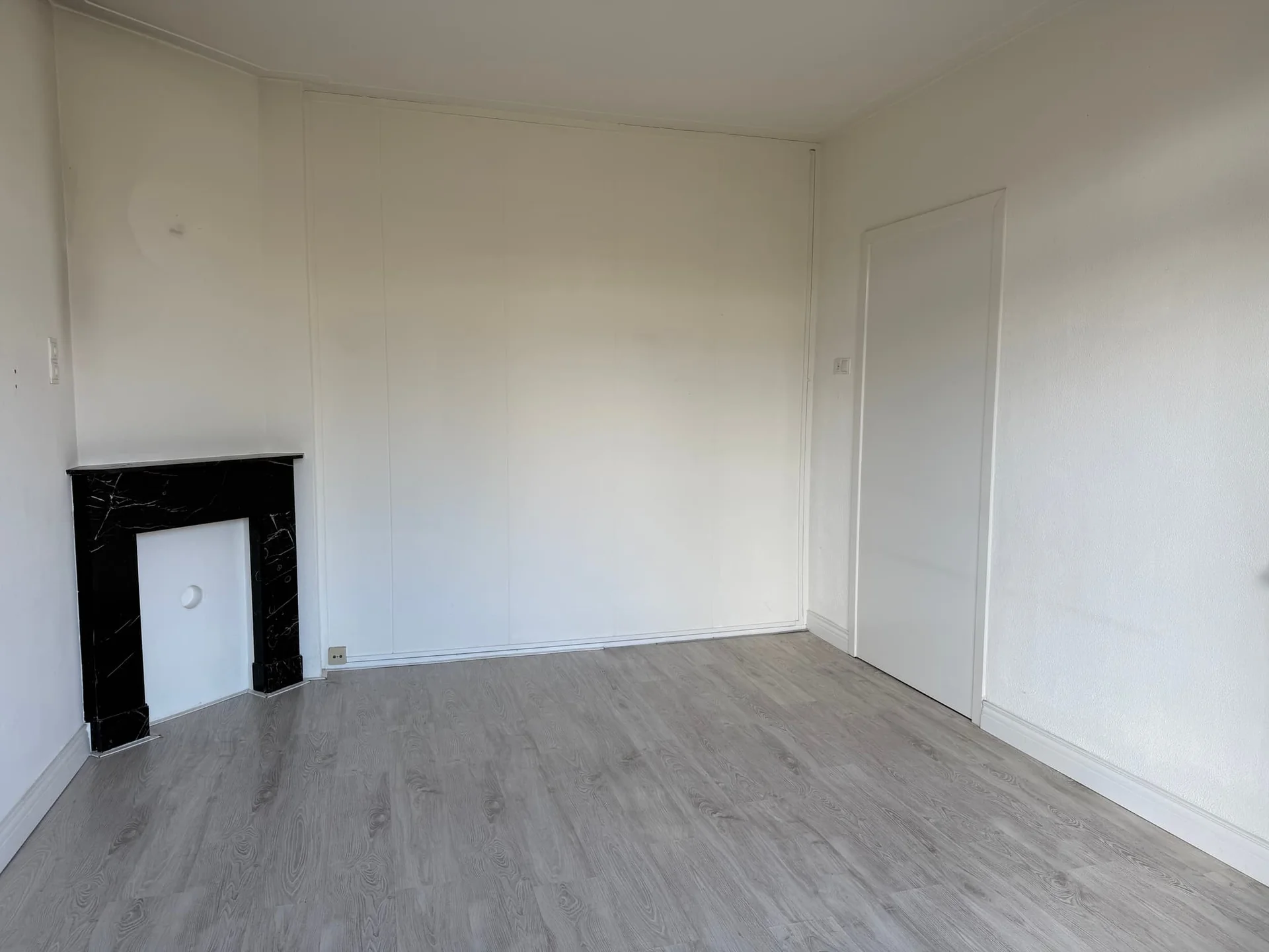 Foto van de Kamer gelegen aan de Van Swinderenstraat in Groningen