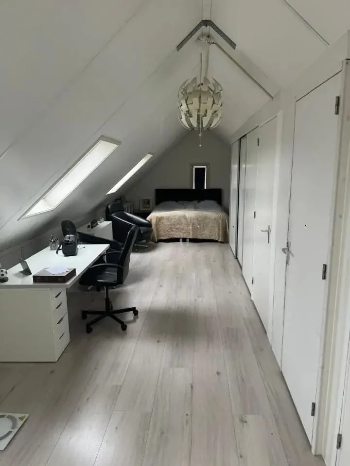 Foto van de Kamer gelegen aan de van Beekstraat in Landsmeer