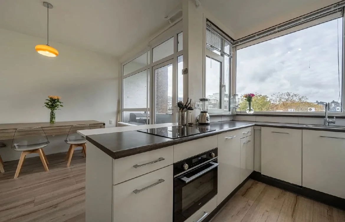 Foto van de Kamer gelegen aan de Karel Doormanstraat in Rotterdam