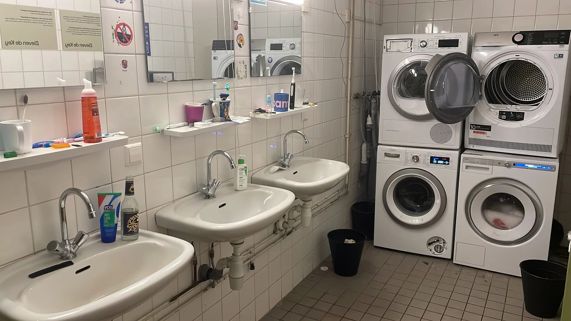 Foto van de Kamer gelegen aan de Weesperstraat in Amsterdam