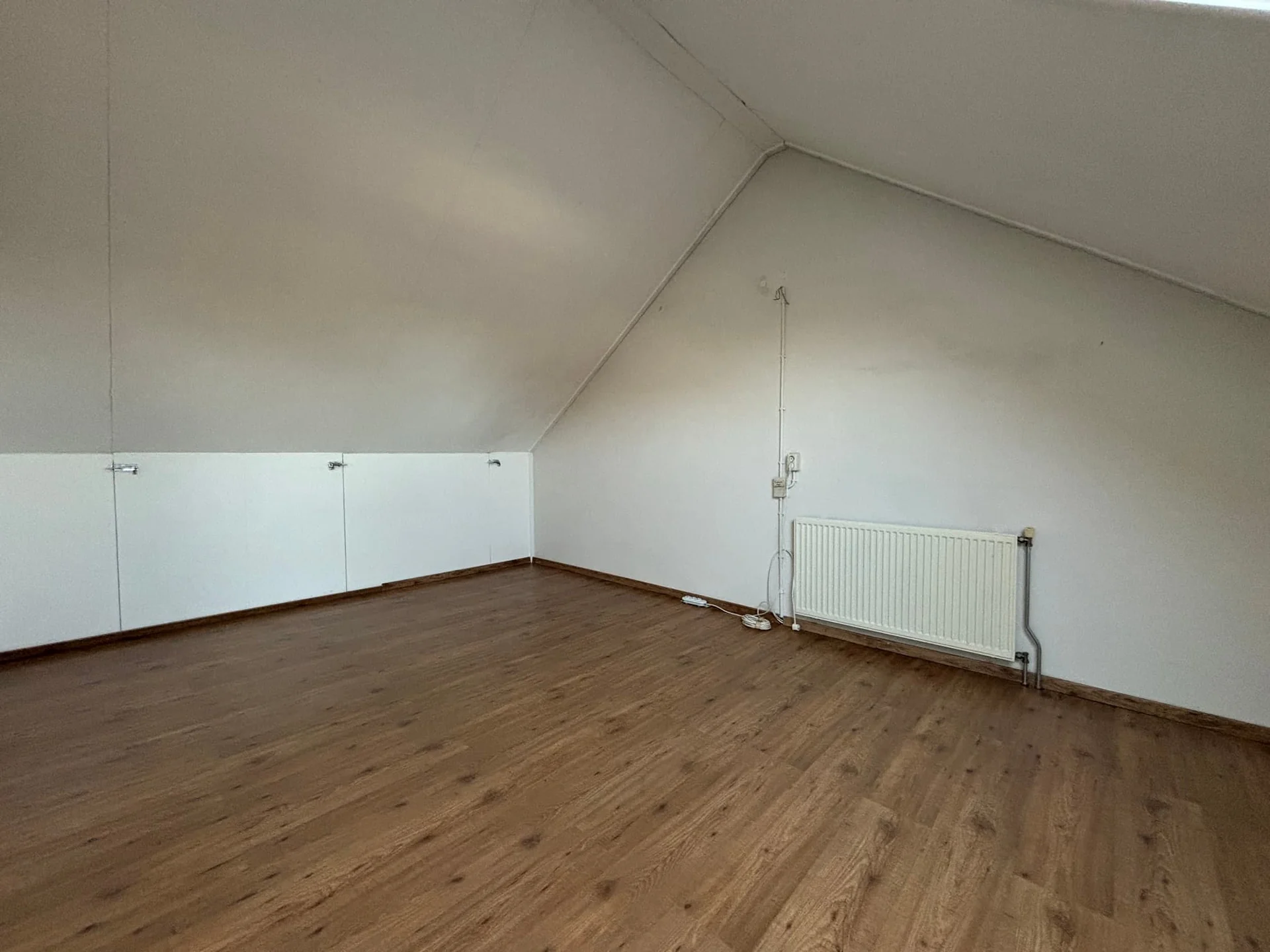 Foto van de Kamer gelegen aan de Leisteenstraat in Groningen