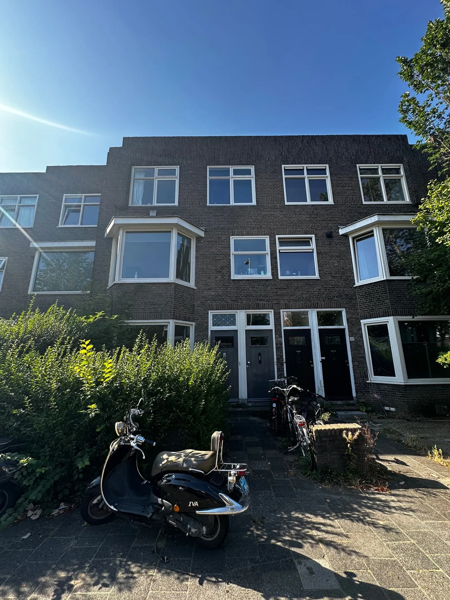 Foto van de Kamer gelegen aan de E. Thomassen a Thuessinklaan in Groningen