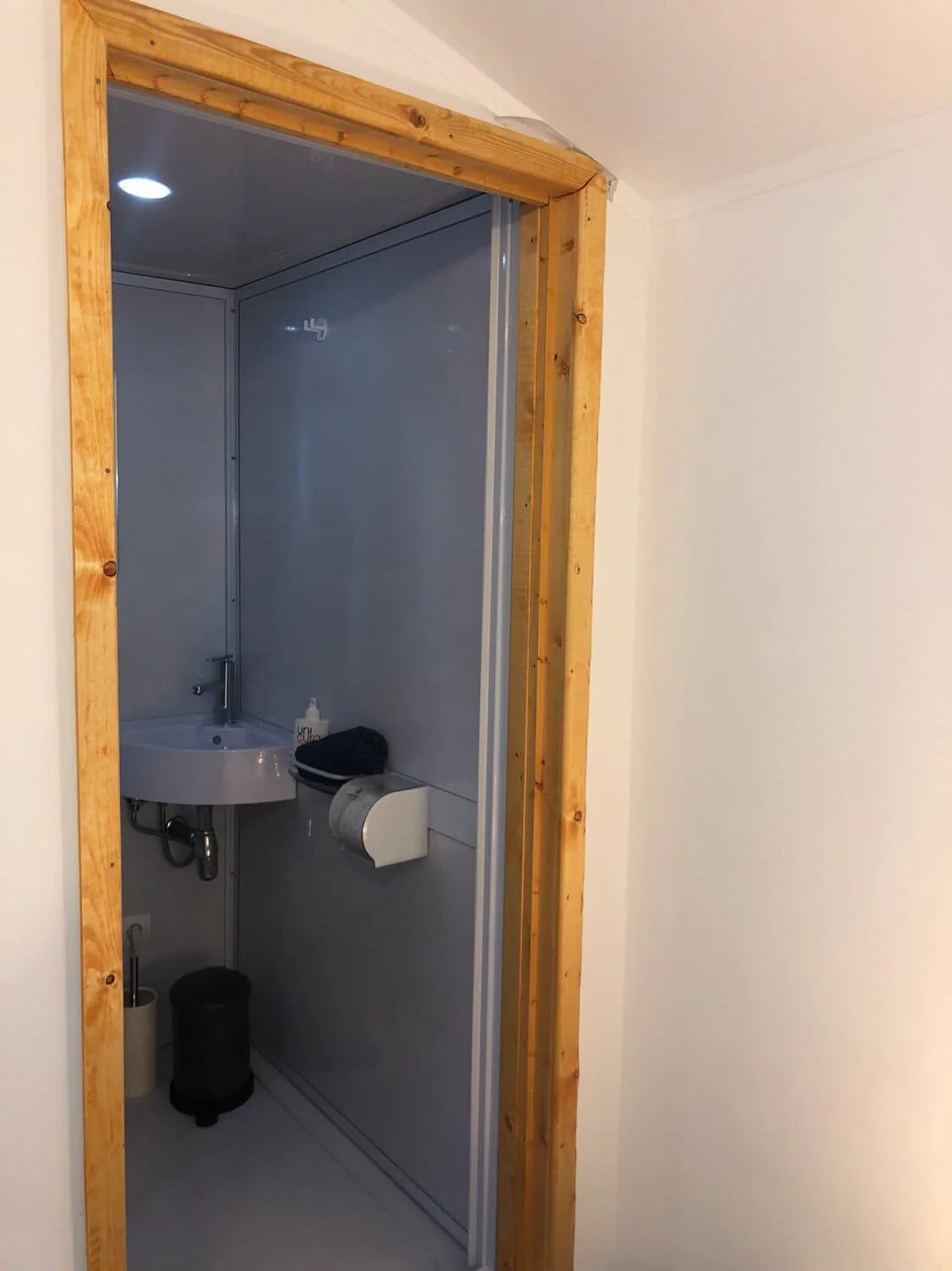 Foto van de Studio gelegen aan de Juttepeerpad in Amsterdam