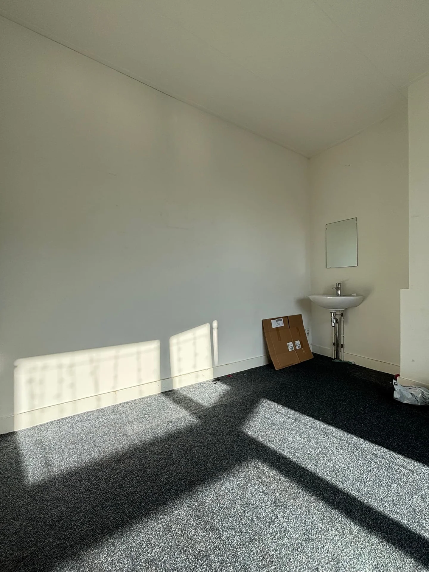 Foto van de Kamer gelegen aan de Verlengde Hereweg in Groningen